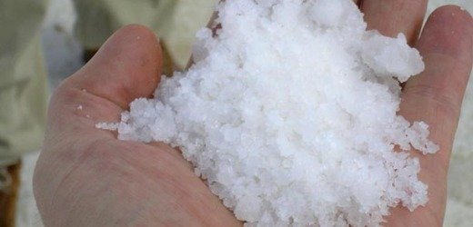 Risk That Comes With Salt Water Pools That Every Pool Owner Needs To Know