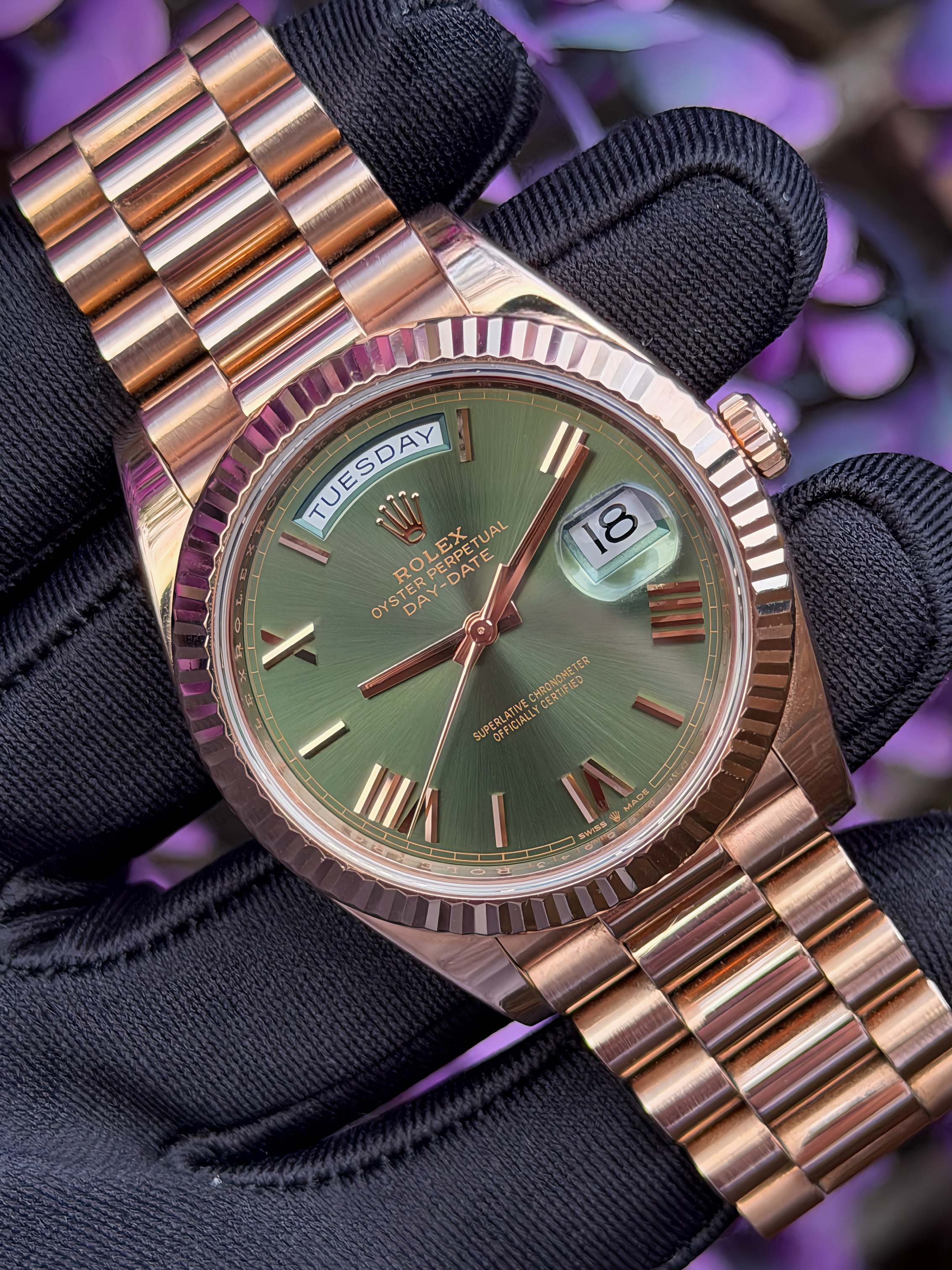 Rolex Day-Date 40 Olive Dial Everose Gold 2020 – 228235