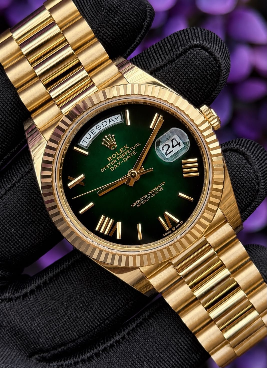 2026 Rolex Day-Date 40mm Yellow Gold Green Ombré Dial | 228238