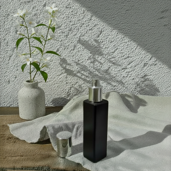 Le Parfum Linen & Room Spray