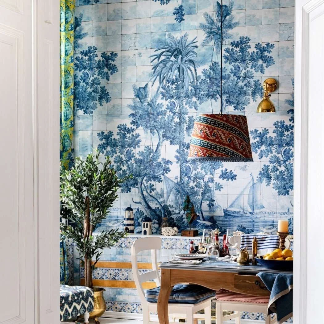 Azure mural - blue_ 450 cm.jpg