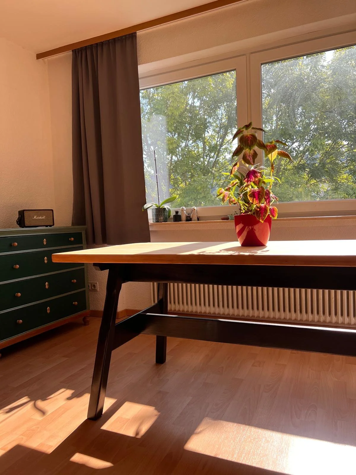 After table indus -2.jpg