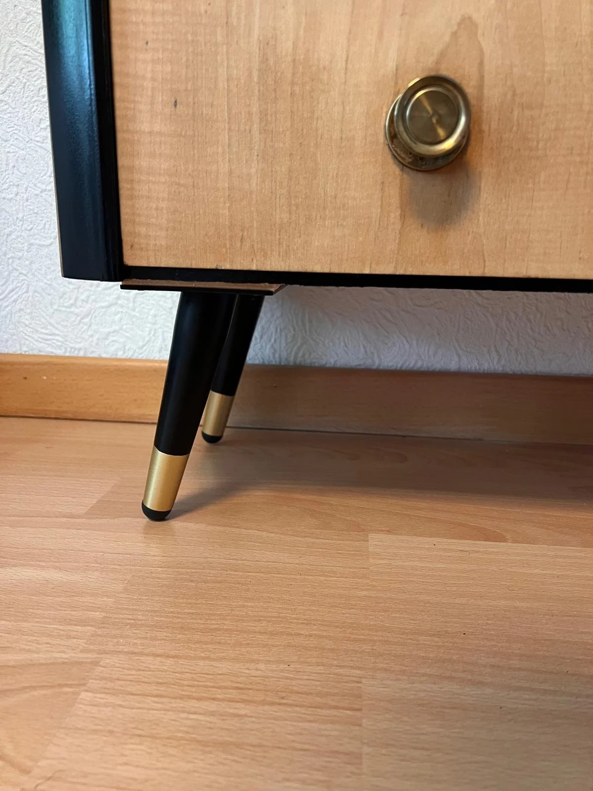 Mini cupboard details 4.jfif