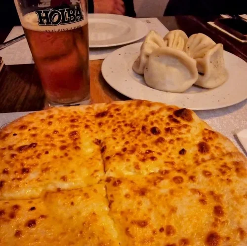 repas-georgien-cracovie-600x599.jpg