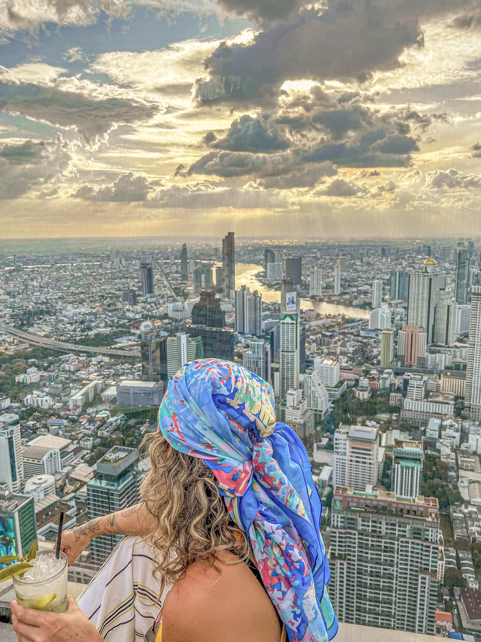rooftop-bangkok-sunset