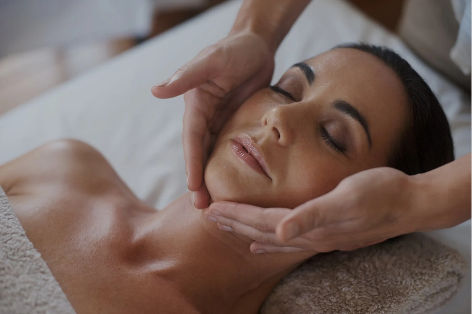 Luxury aesthetics clinic in Bridgend