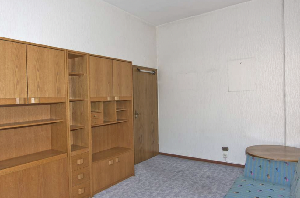 1 OG Arbeitszimmer