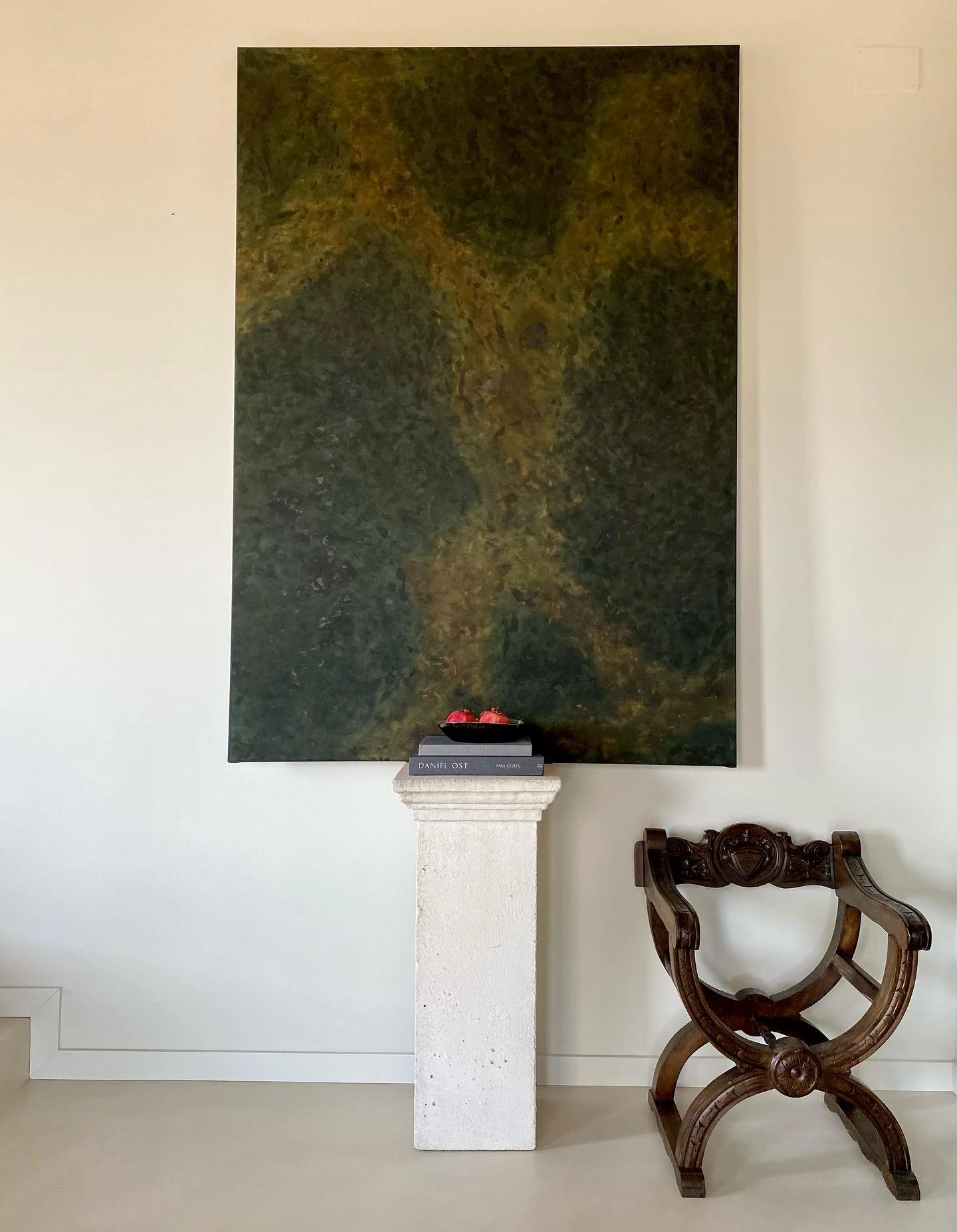 SURERA 2025, Acrylic and pigment on canvas 140x180cm. 
Available @roisinlaffertygallery 
.
.
.
#contemporaryartwork #contemporarypainting #abstractart #abstractartist #roisinlaffertygallery #jancoolsstudio