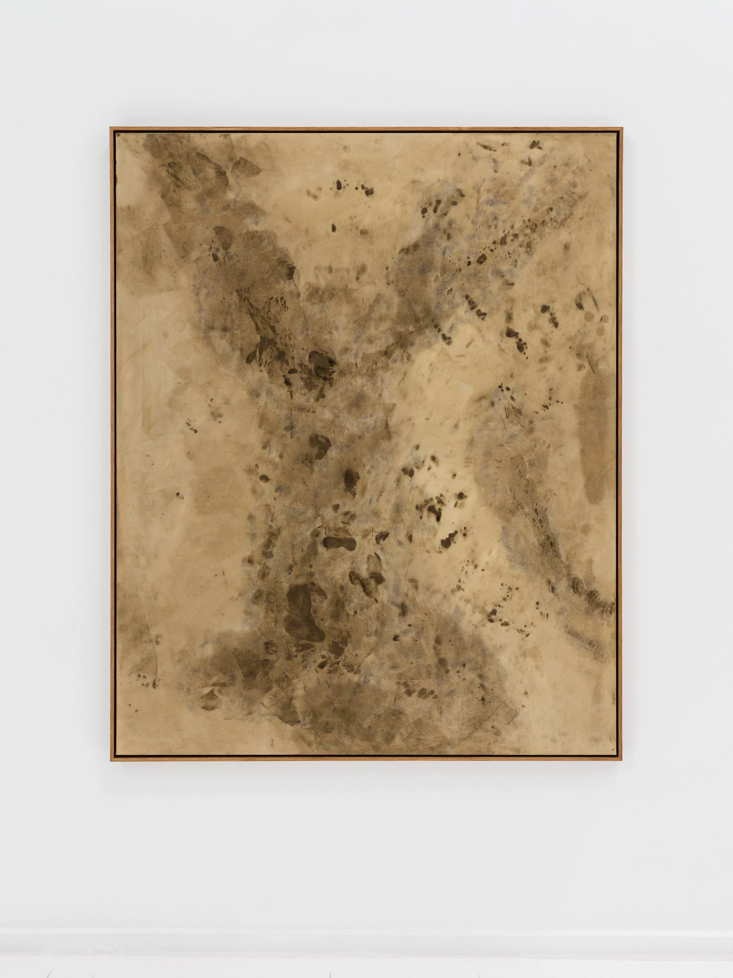 LLUM &ldquo;Lucent&rdquo; 2026
Acrylic, pigment and Charcoal on Cotton duck