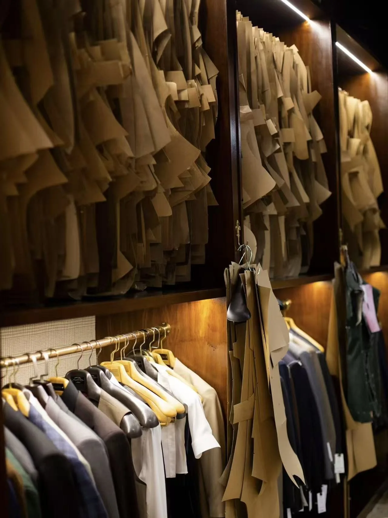 bespoke suit singapore; bespoke tailor singapore; custom suit singapore; wedding suit; business suit