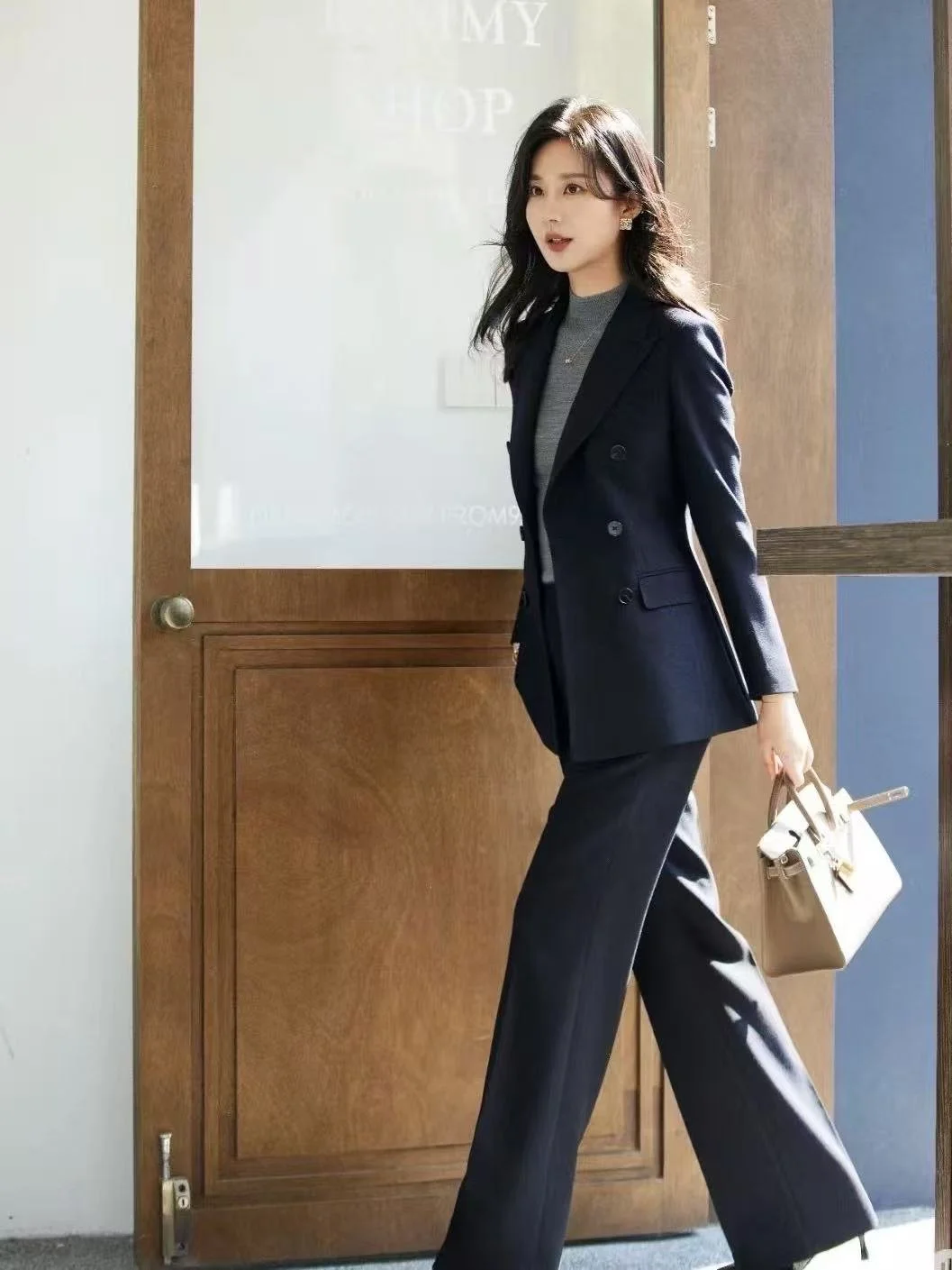 bespoke suit singapore; bespoke tailor singapore; custom suit singapore; wedding suit; business suit