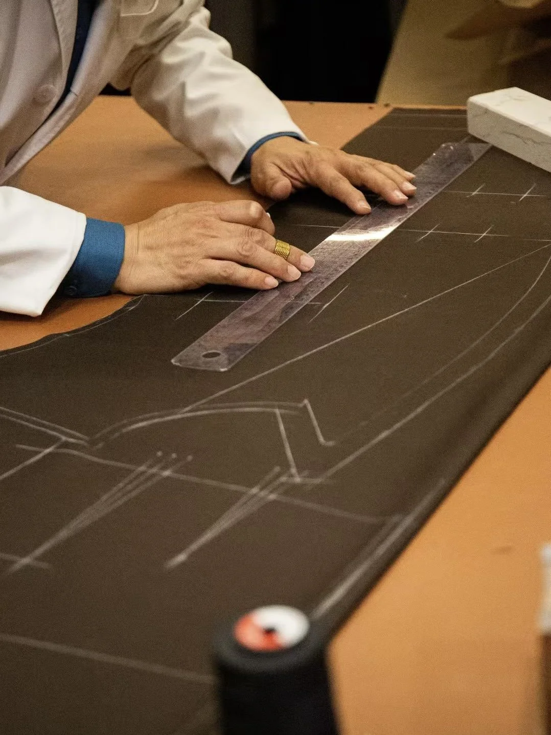 bespoke suit singapore; bespoke tailor singapore; custom suit singapore; wedding suit; business suit