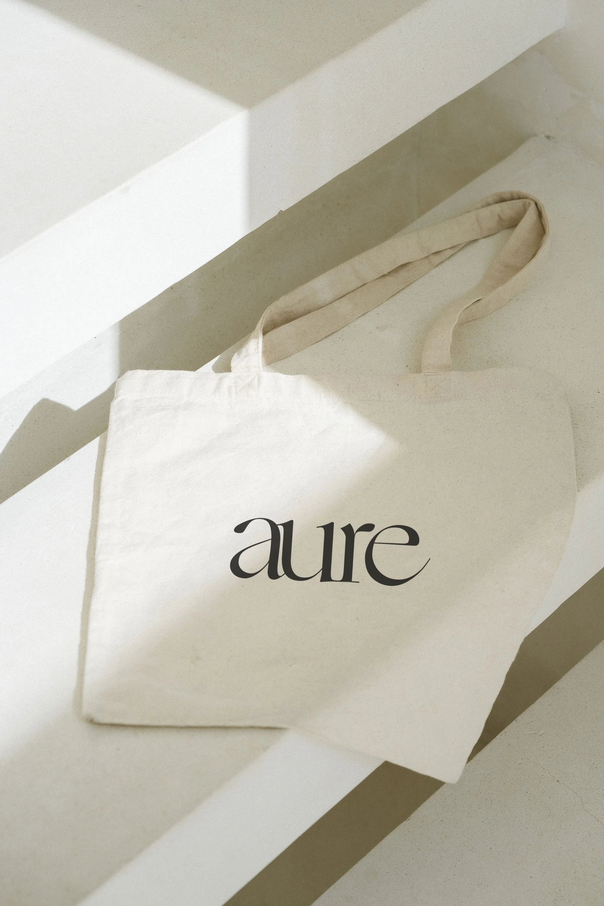 Aure-Bag-Mockup.jpg
