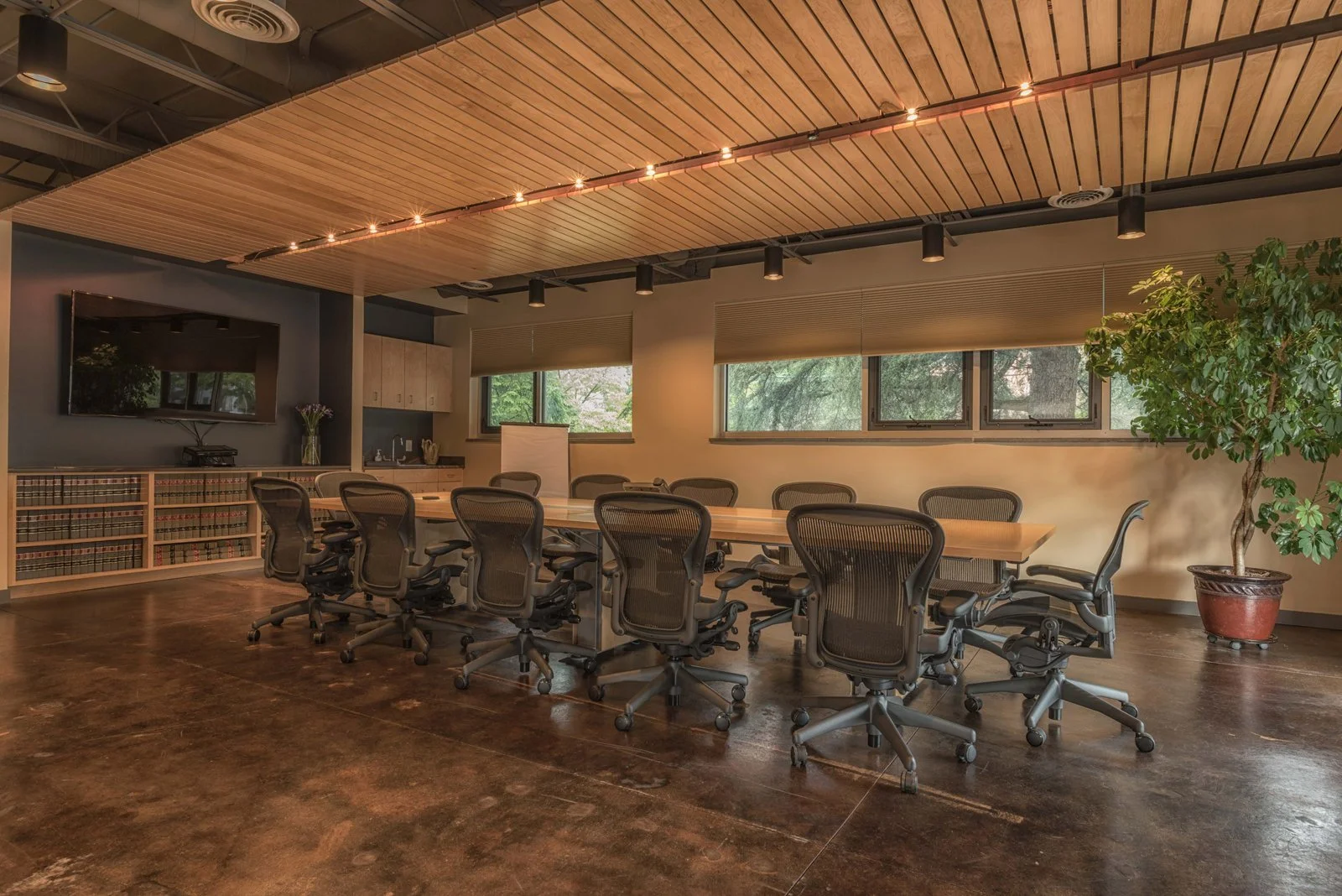 400 Locust Interior-1.2.jpg