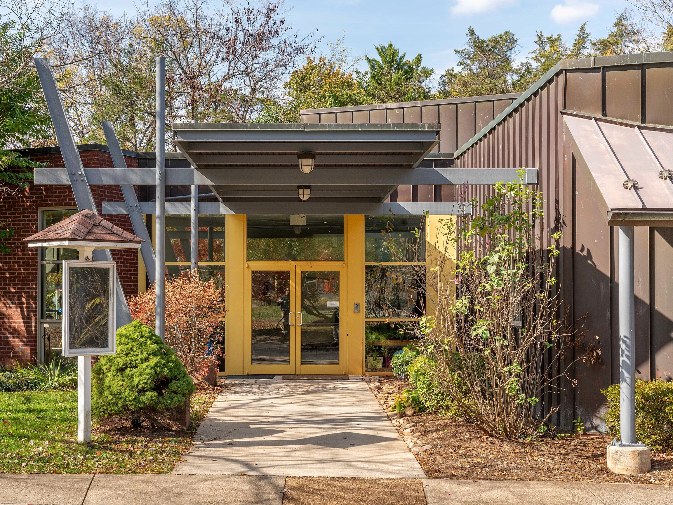 Frost Montessori | Education