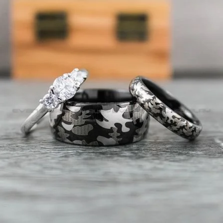 wedding rings in camo print