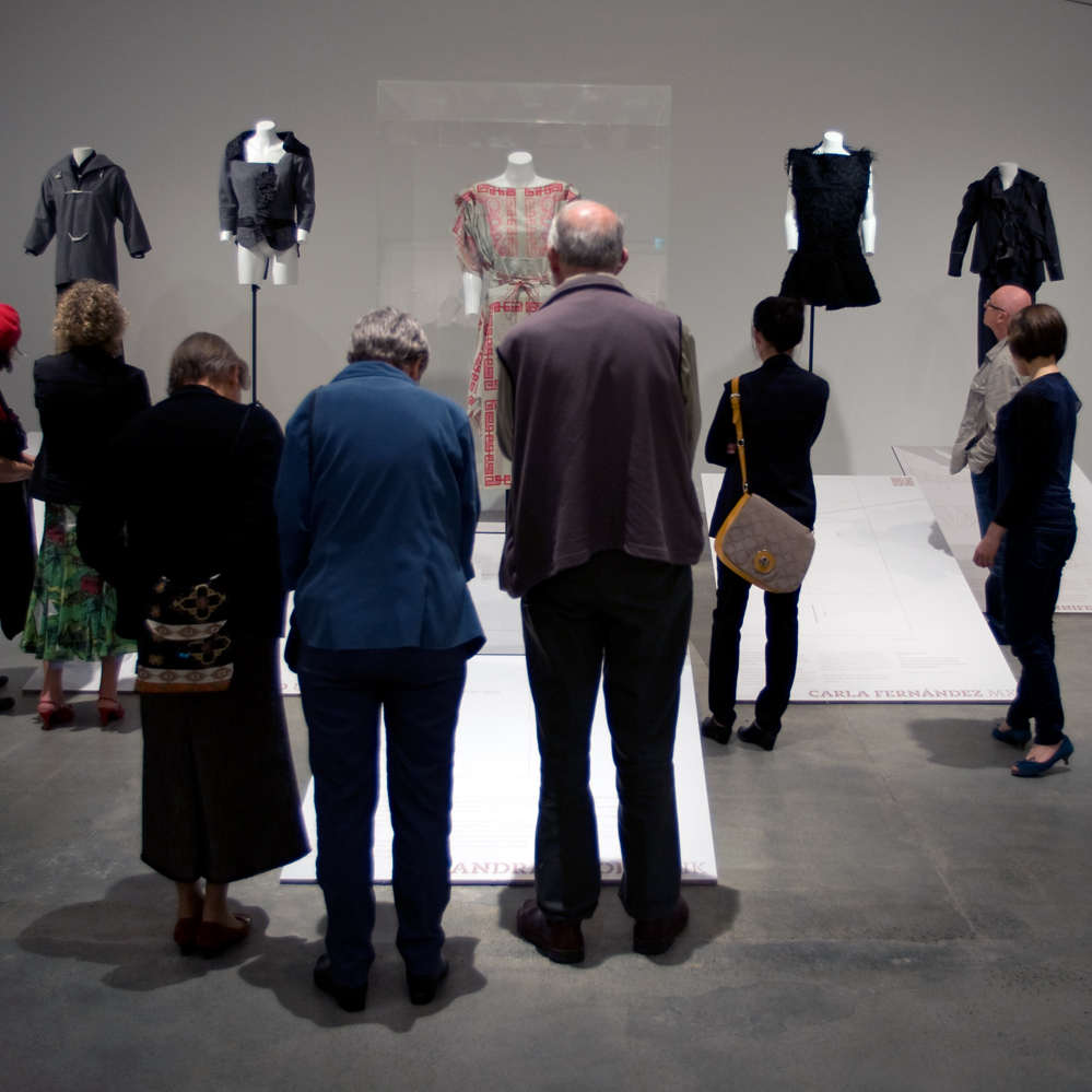 Zero waste design artifacts included those from iconic British designer Zandra Rhodes and contemporary shape-woven experiments by Mexican designer Carla Fernandez.