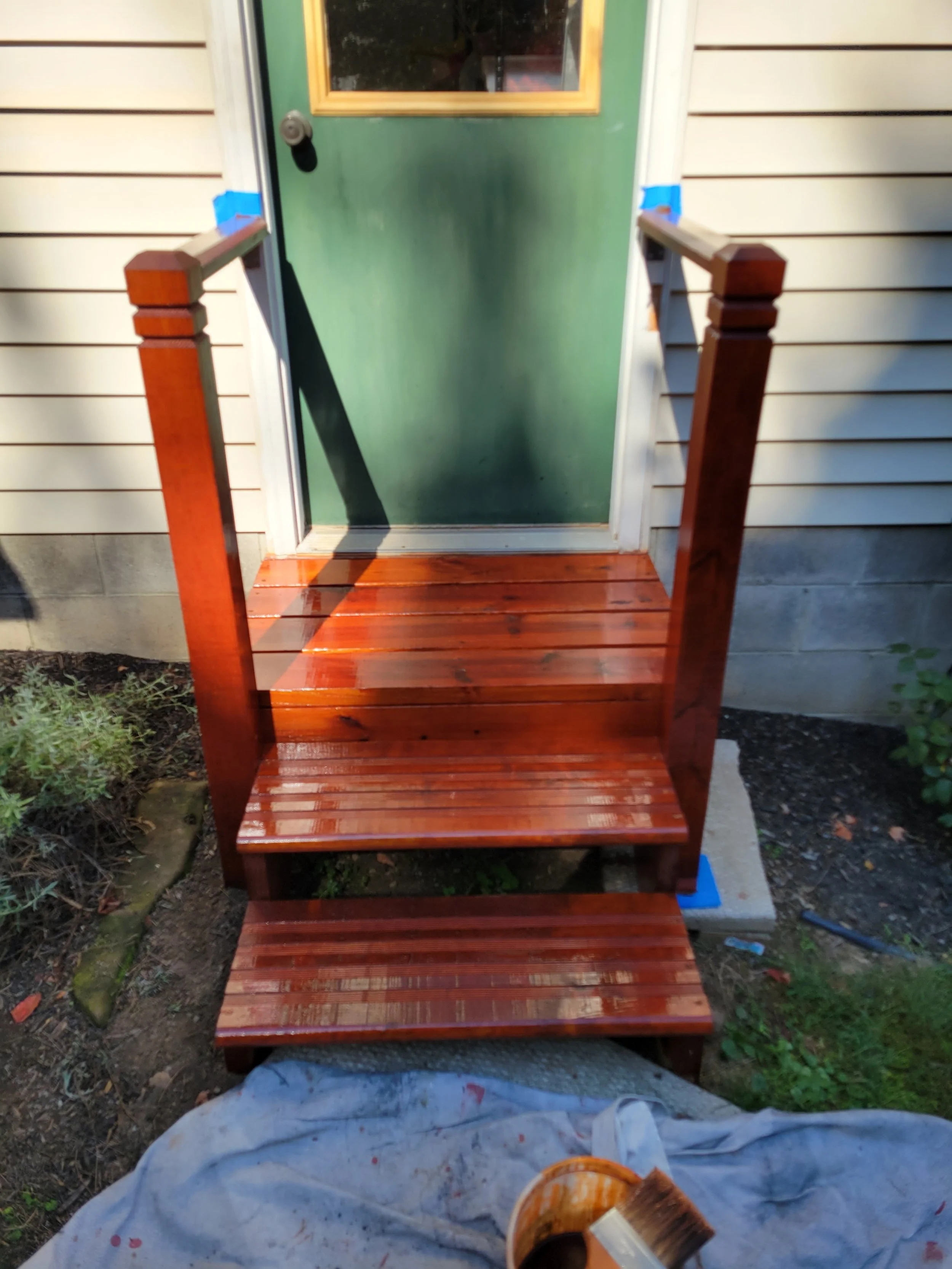deckstaining.jpg