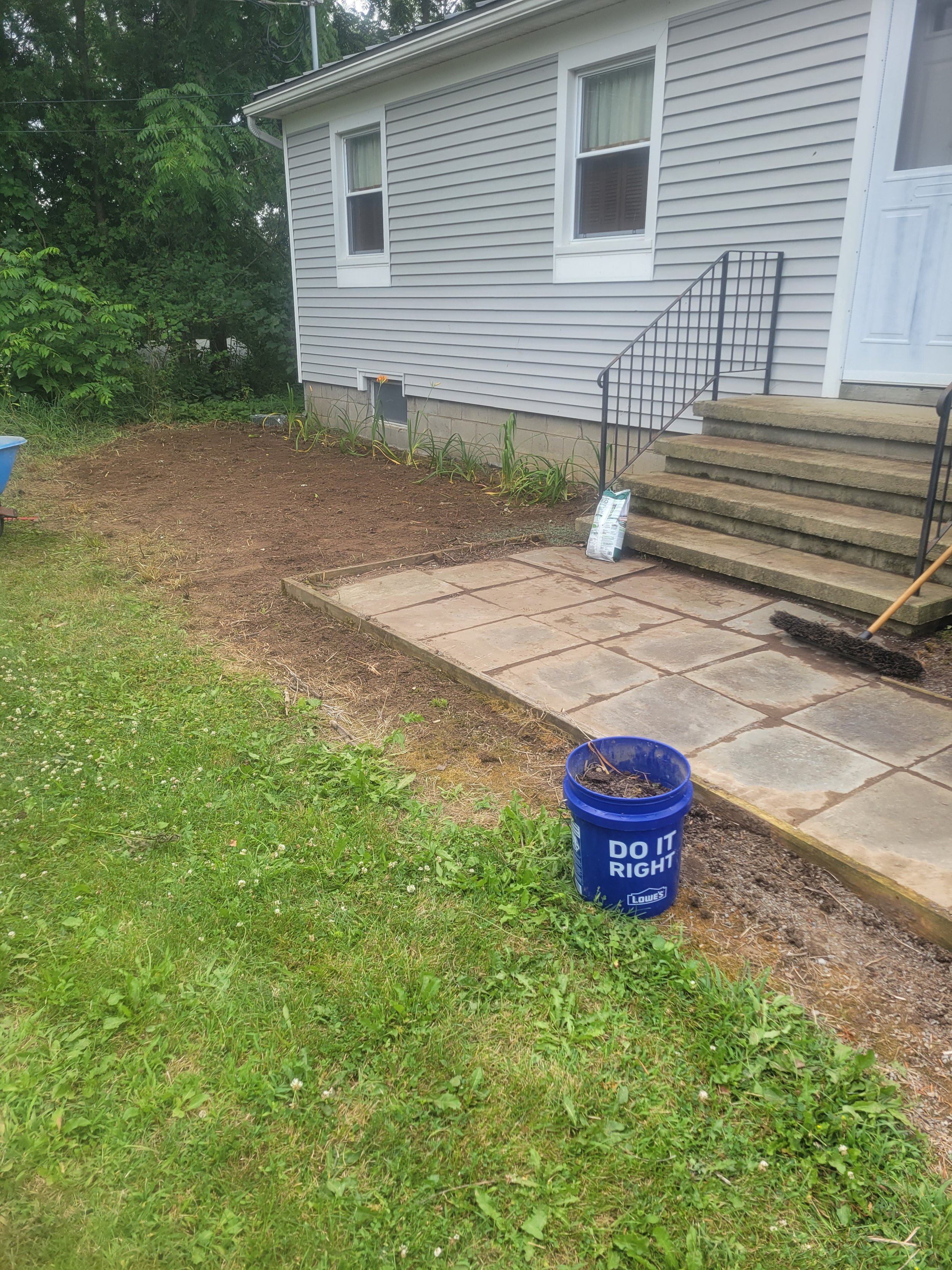 yardcleanupafter.jpg