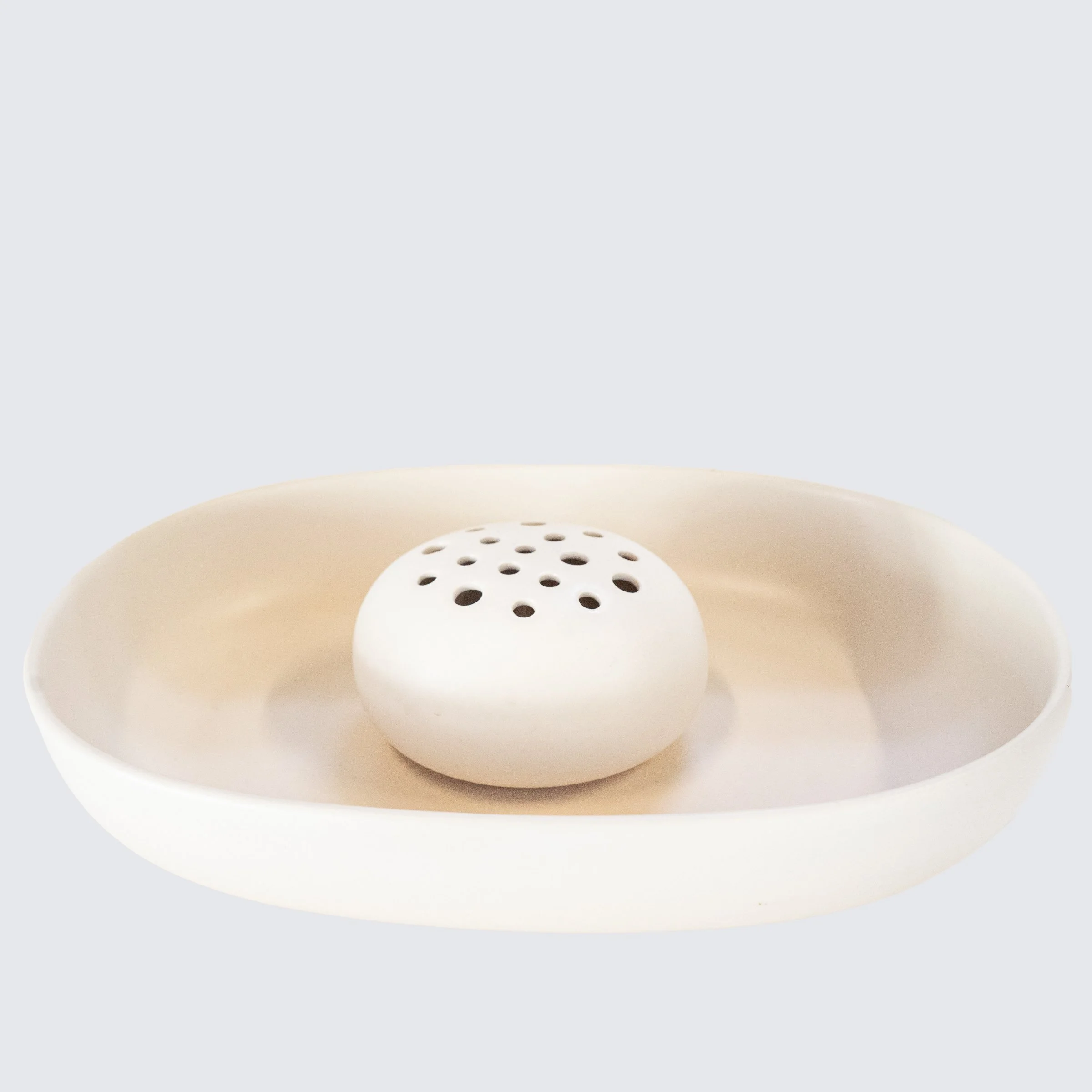 Ceramic Oval Dish + Flower Frog Set (Dish: 7” x 10” x 2”  |  Frog: 3” x 3.5” x 2”)