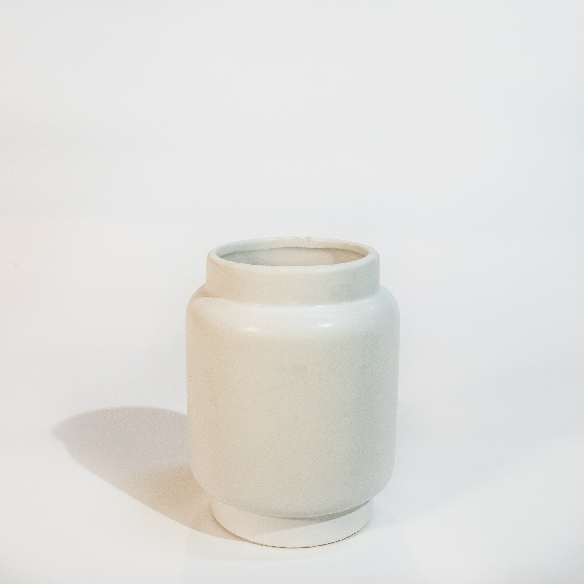 Mod Bauble Bud Vase Assorted - White