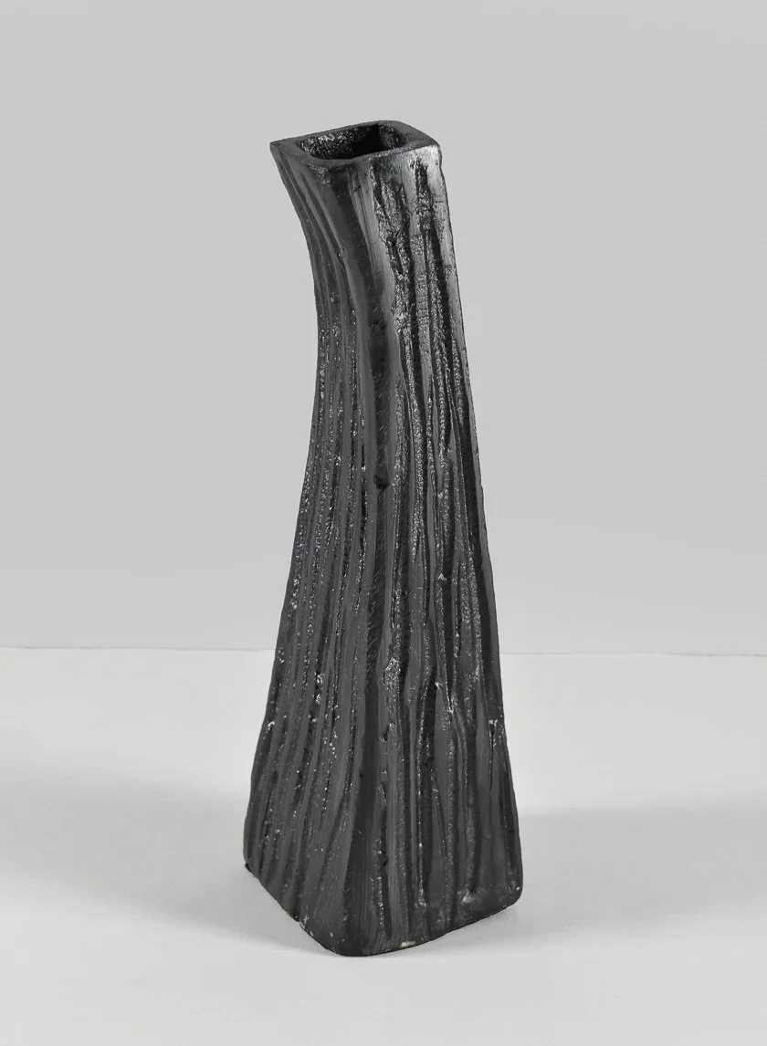 Emma Barn Vase (8")