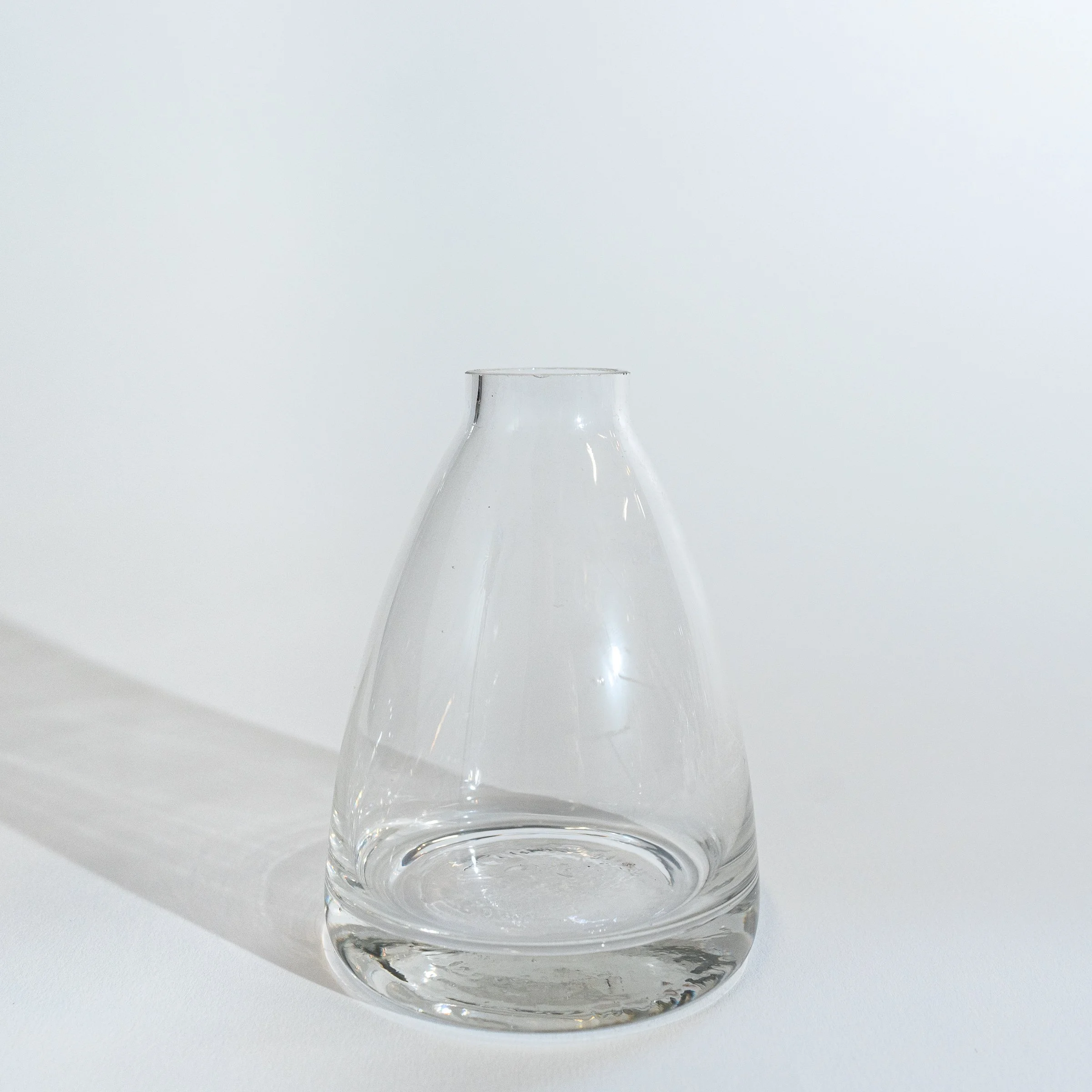 Chim Bud Vase (3.25"x 4.75")