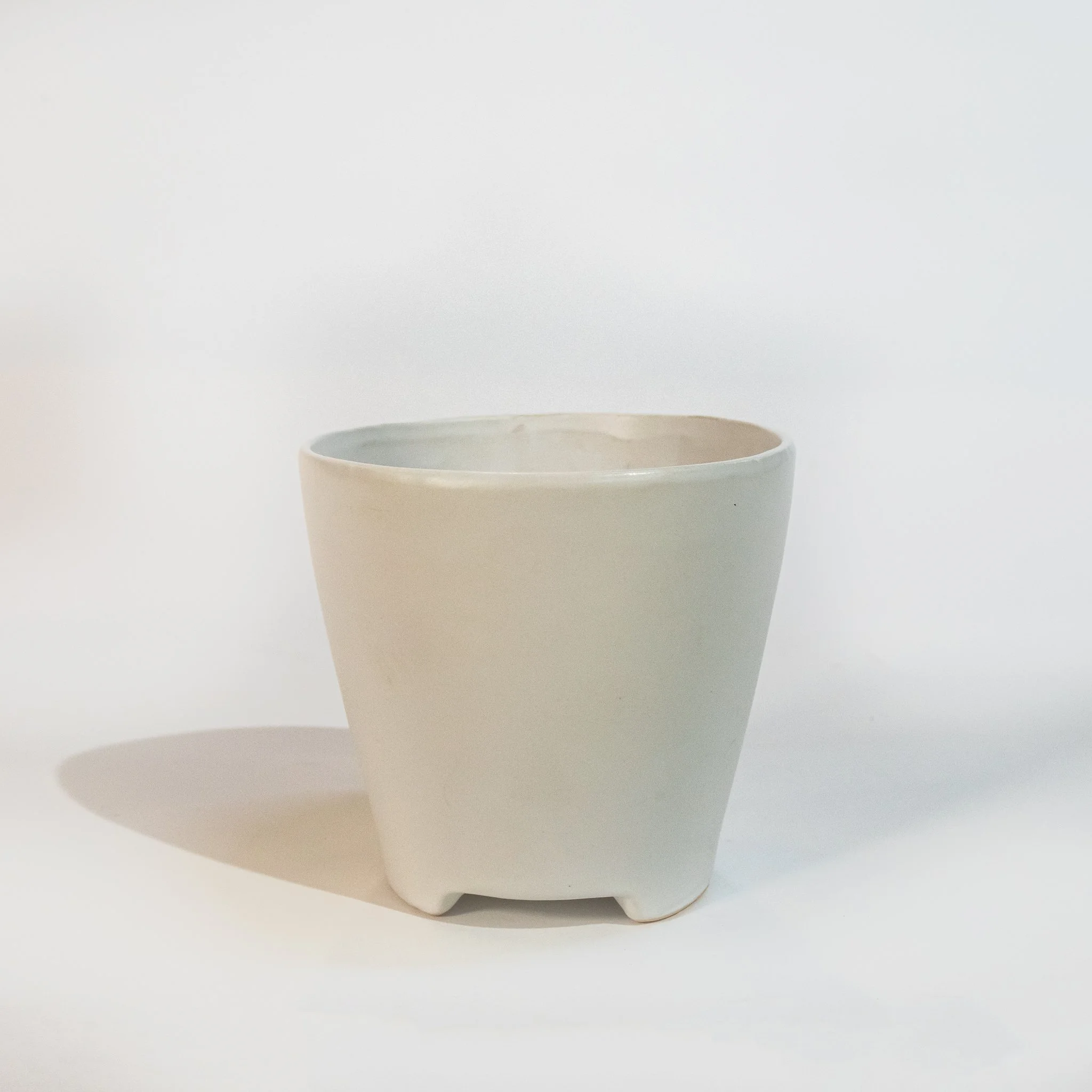 Matte White Ruth Pot (6.75" x 6.5")