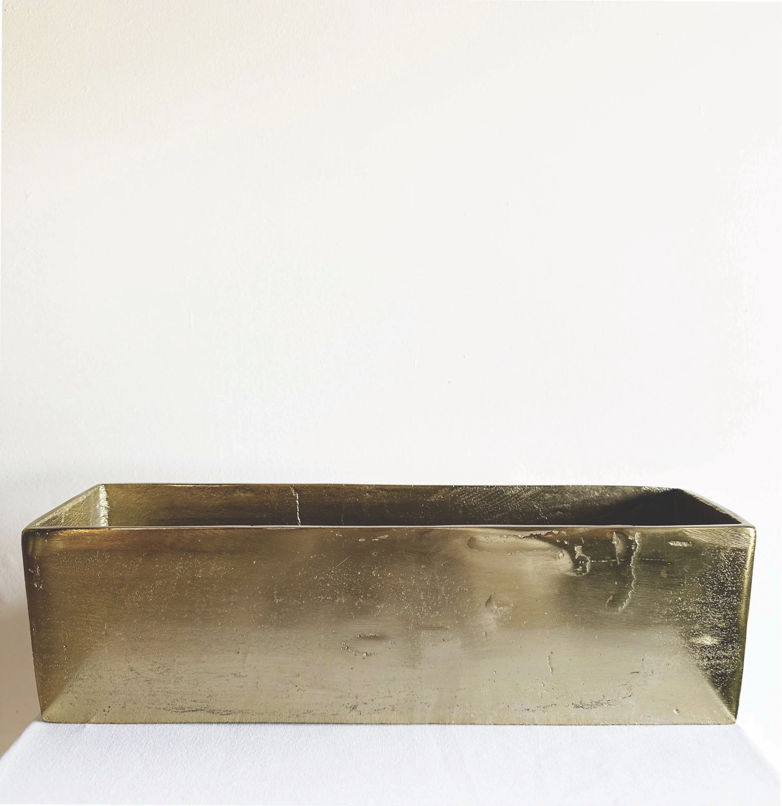 Insert inside of the Avant Garde Planter (15.5"x 3.75")