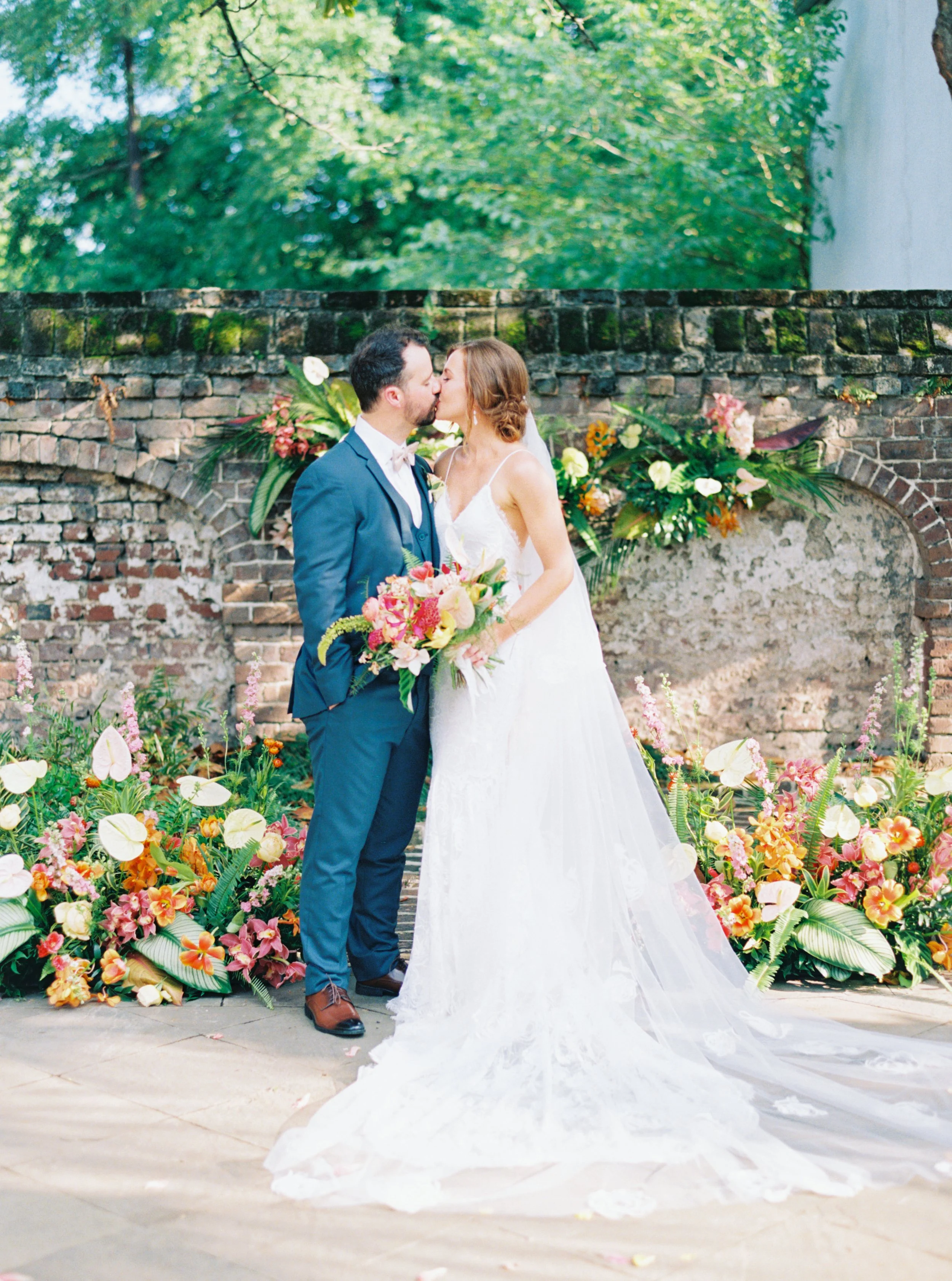 FILM_JennaLogan_Wedding_kailee_dimeglio_photography-143.jpg