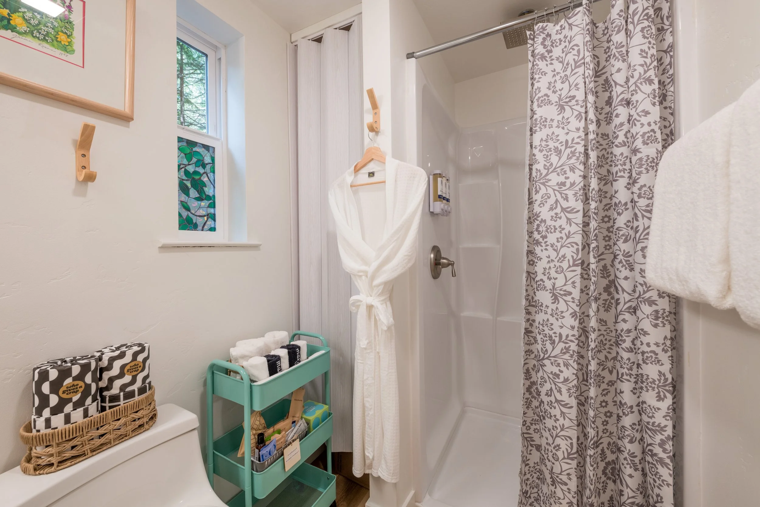 bathroom from door mendo house.JPG