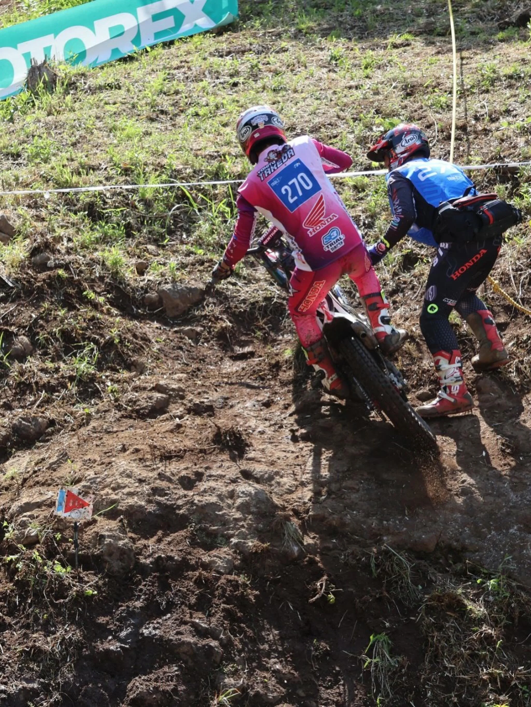 2026 Hertz FIMトライアル世界選手権
　　　　　　　第1戦 日本道路日本グランプリ
@trialgp DAY2 🏁🇯🇵

Race1  P12
Race2  P15

Overall.  P14

Day1とは違い、ドライコンディションでのレースとなりました。
Race1では勿体ない減点もありましたが、自己最高位となる12位、日本人トップの成績を獲得することができました。
Race2でも15位でポイントを獲得できたものの、イージーミスが多く、順位を大きく落としてしまう悔しいレー