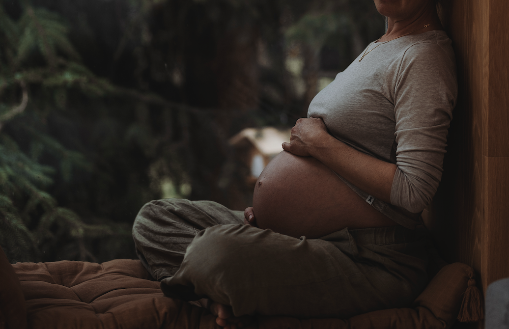 Babybauch bei Schwangerschafts-Kontrolle
