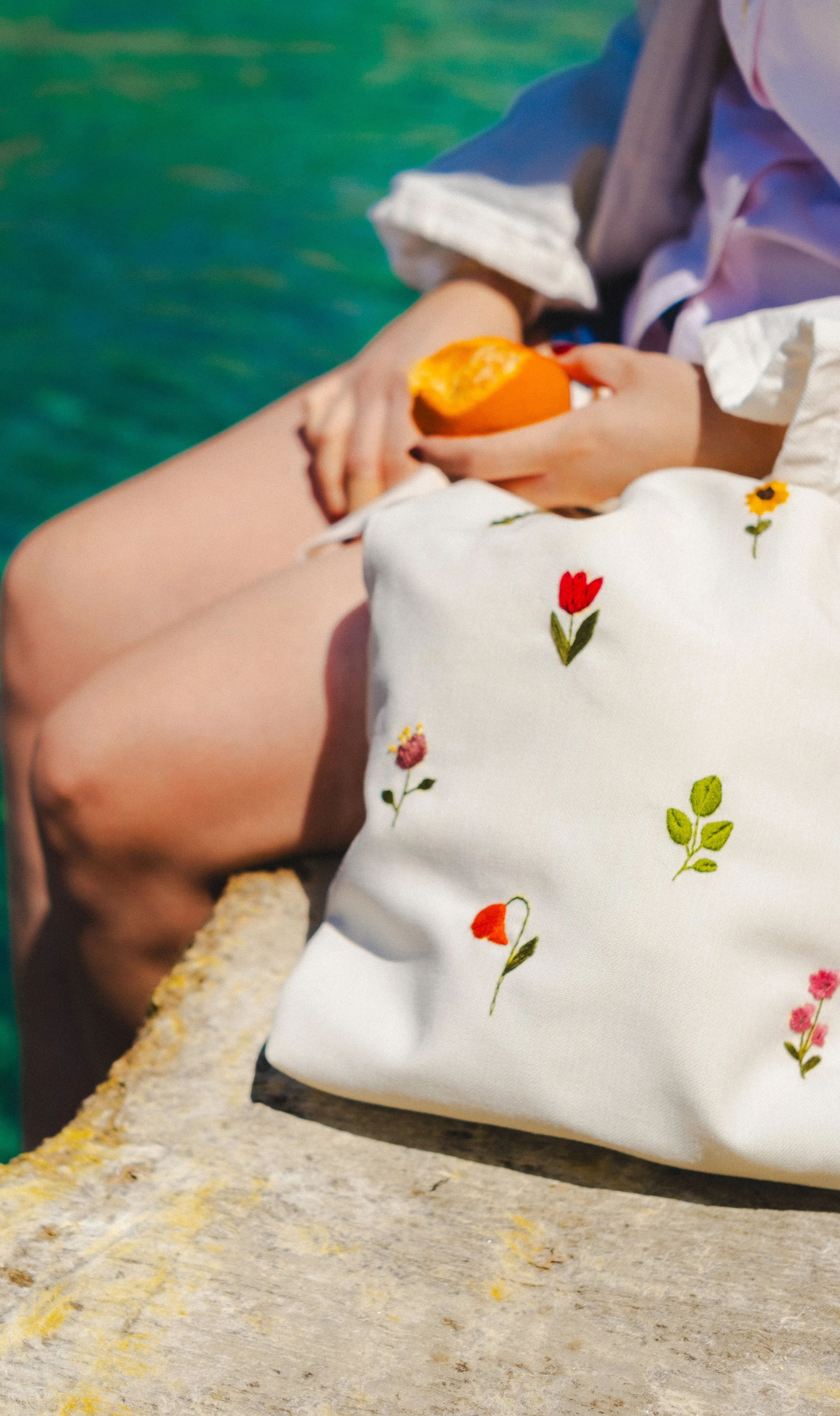 23_Totebag_01-2.jpg