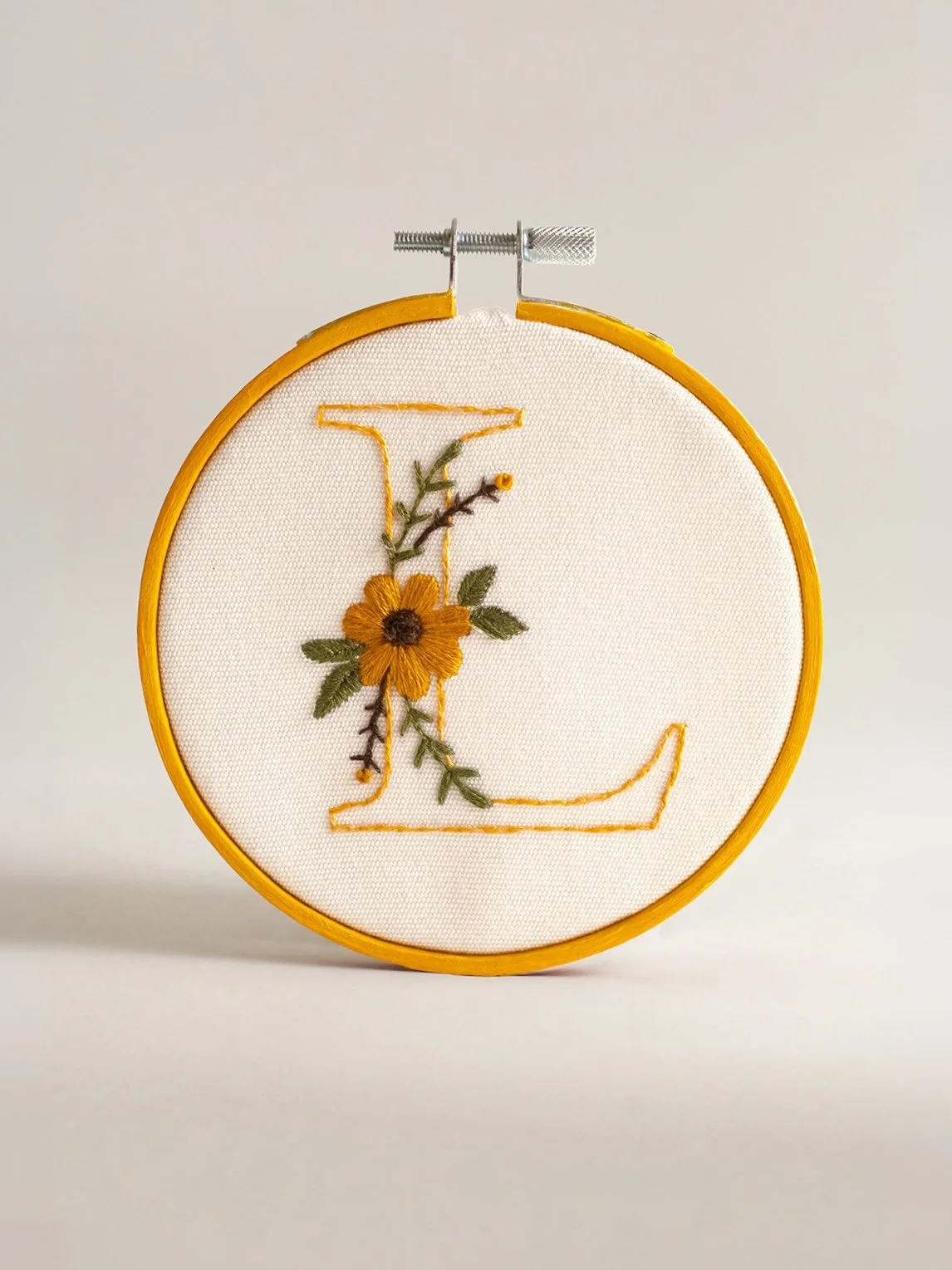 29_FL_YELLOW_WEB_01.jpg