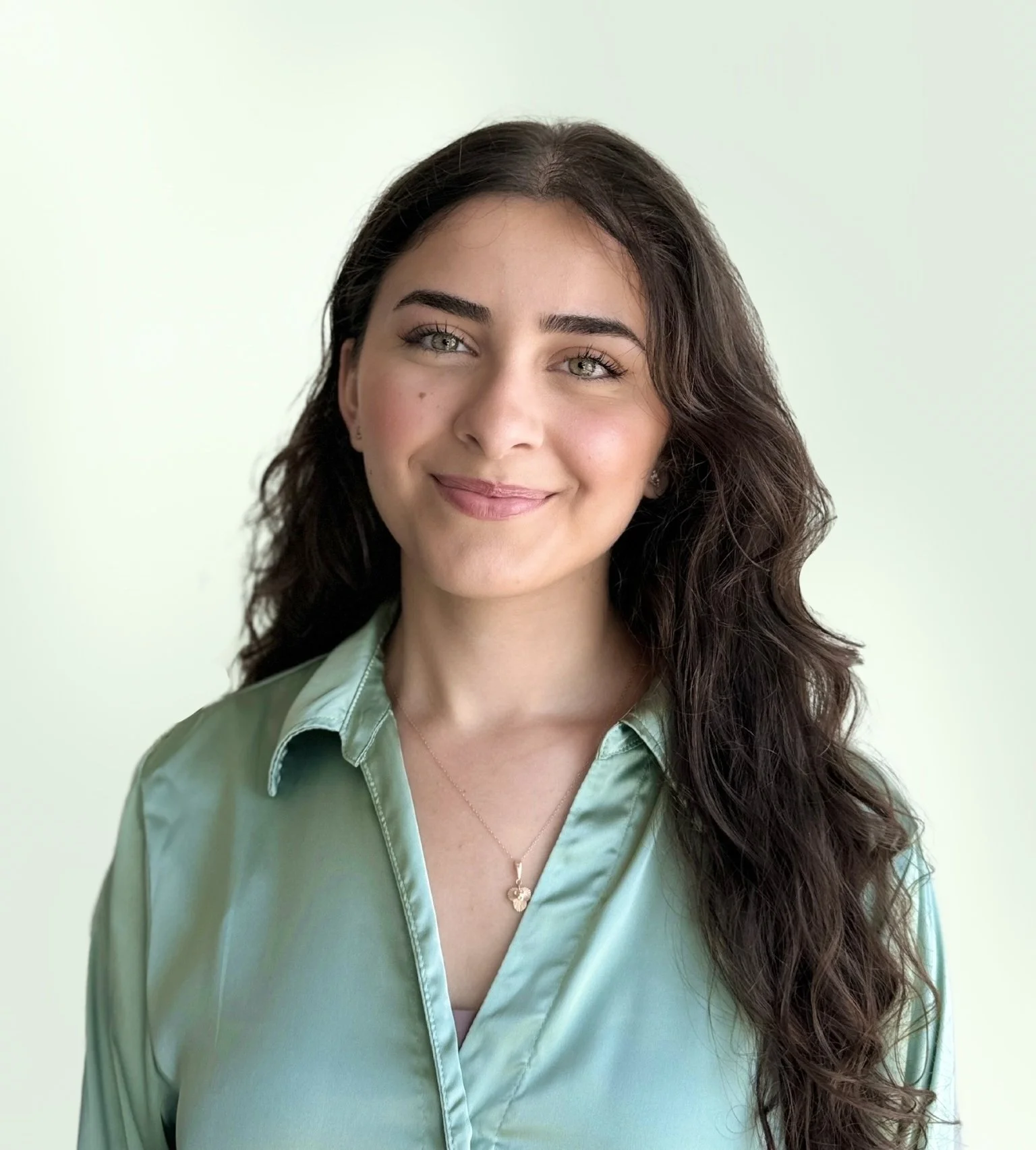 Nicol-headshot