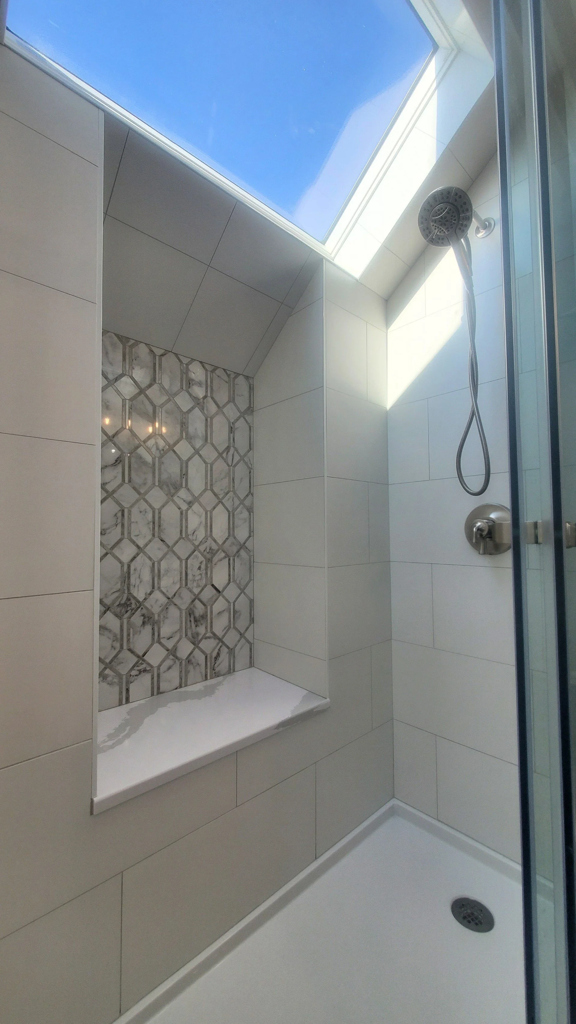 Bright & Airy Buffalo Bathroom