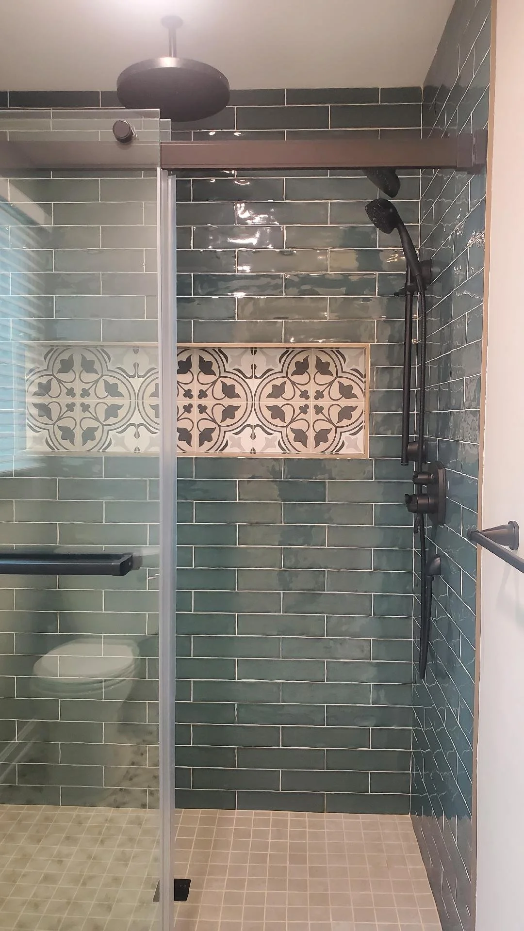 Bold Victor Bathroom