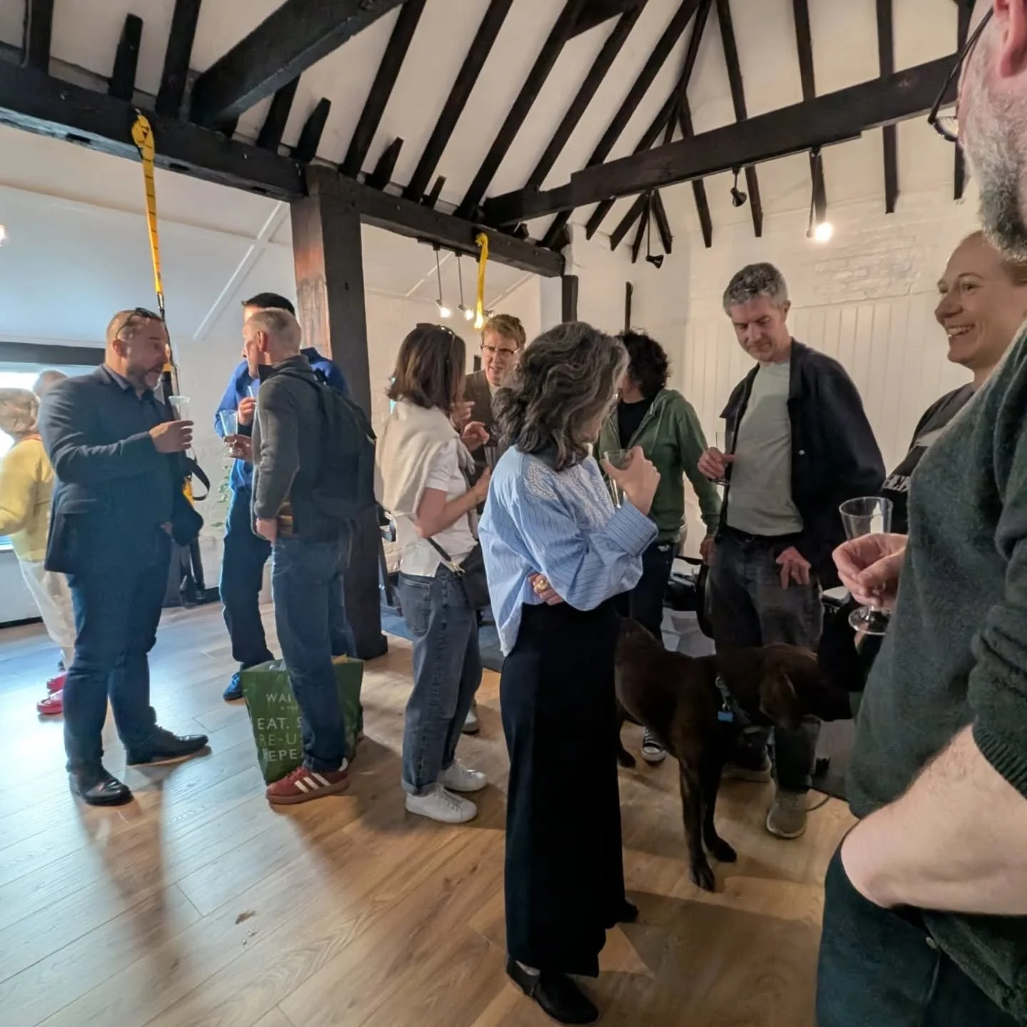 What a great launch evening! 🥂 A big thank you to all those who came along. Many old faces. Great to see some new. I would like to thank @mullinscoffeeshop for their great cake 😋 Many others who helped out these last few weeks in getting the studio