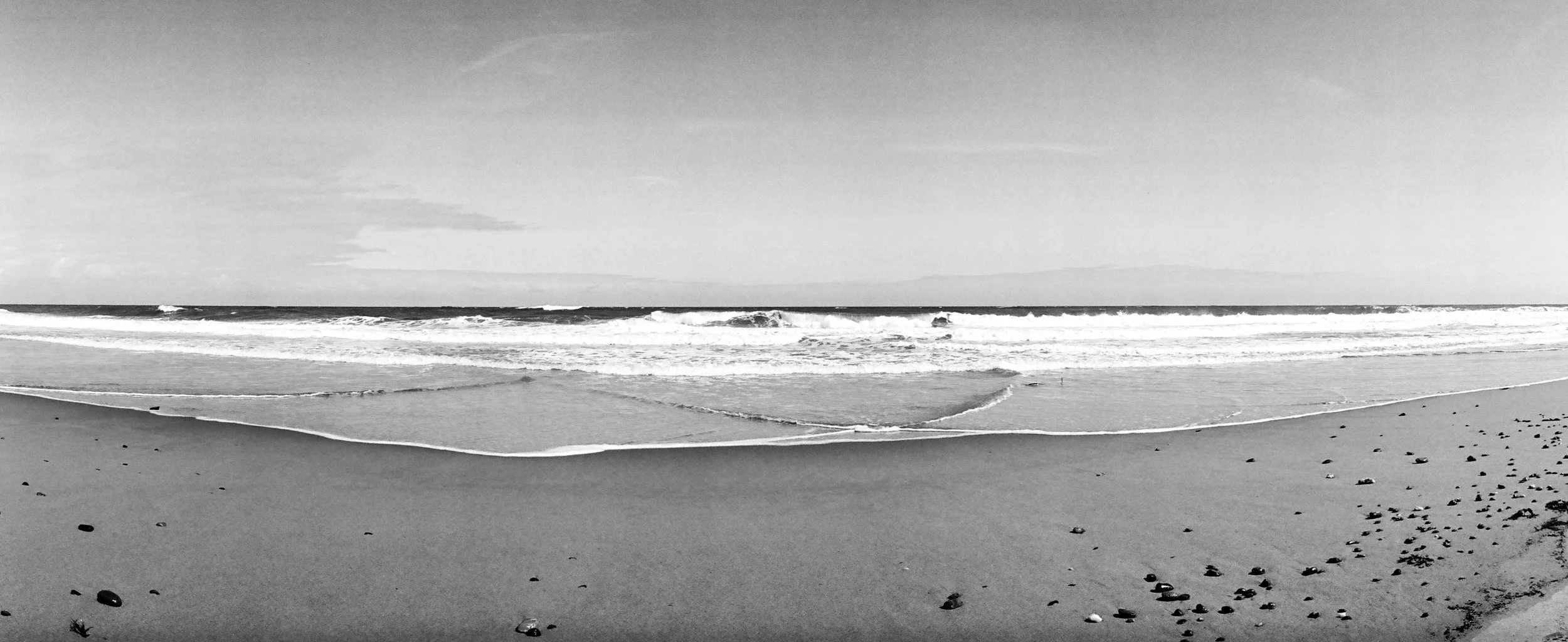 001284640016 Black and White.jpg