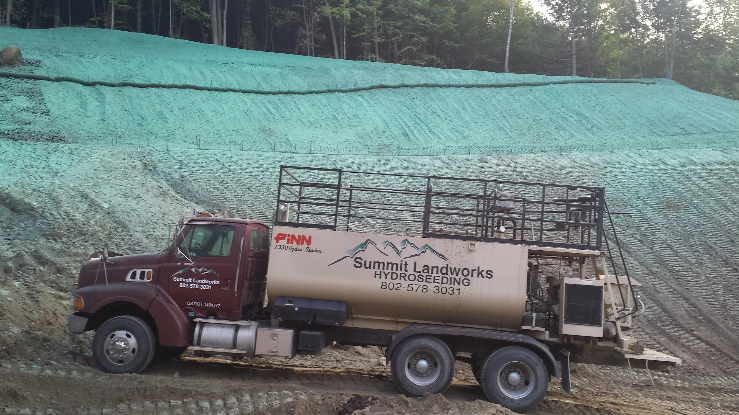 Summit Landworks_Hydroseeding_Equipment_3.jpg