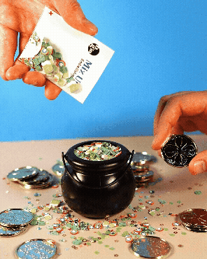 Lucky you! 🍀 Our St. Paddy’s Day Mix Upz are here to add a festive touch to your next creation.