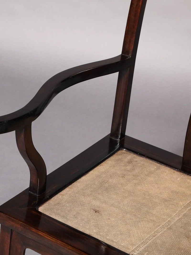 Chair_detail_thumb.jpg