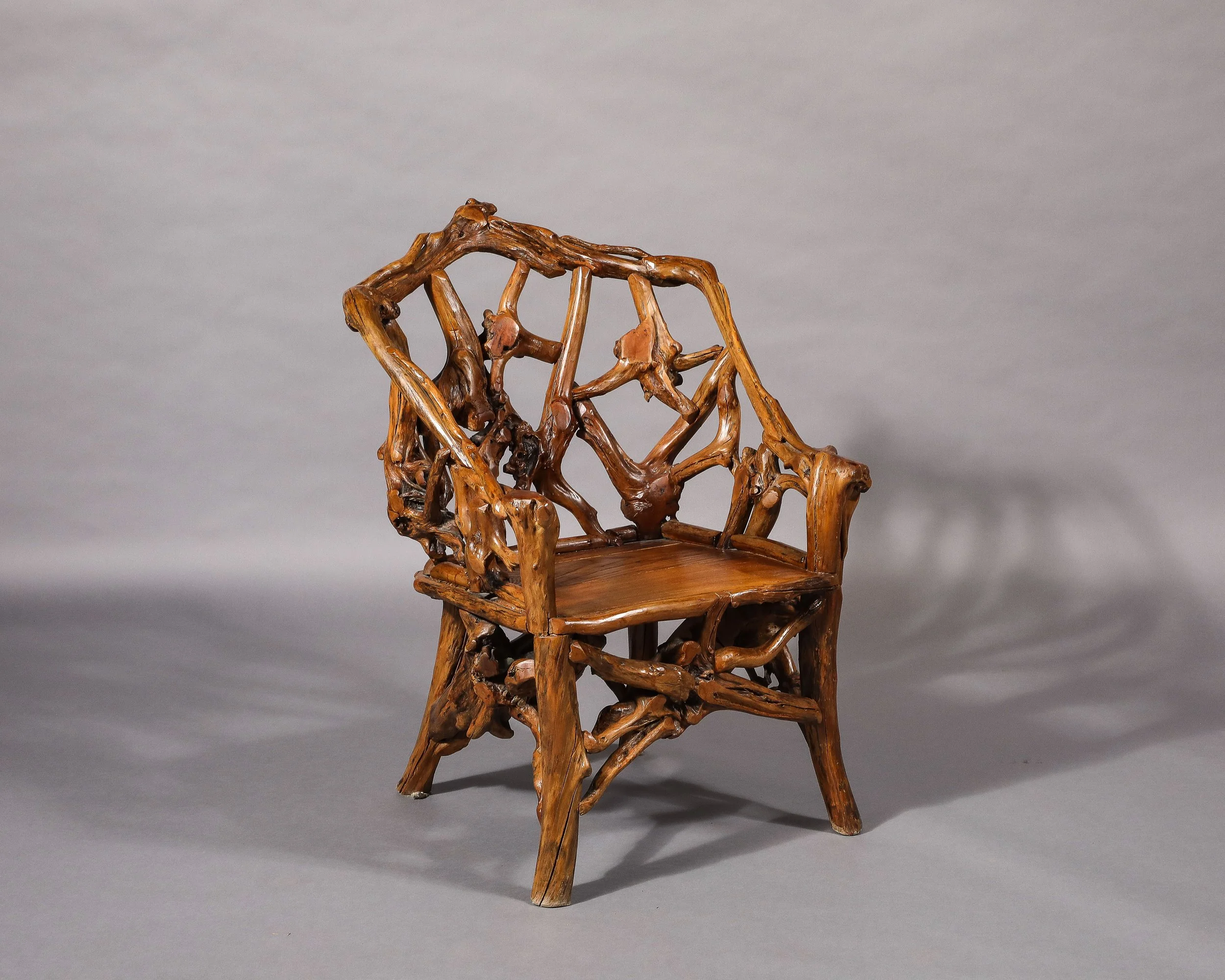 A Chinese Rootwood Armchair (Guaiwu) · Early Republic period, 20th century