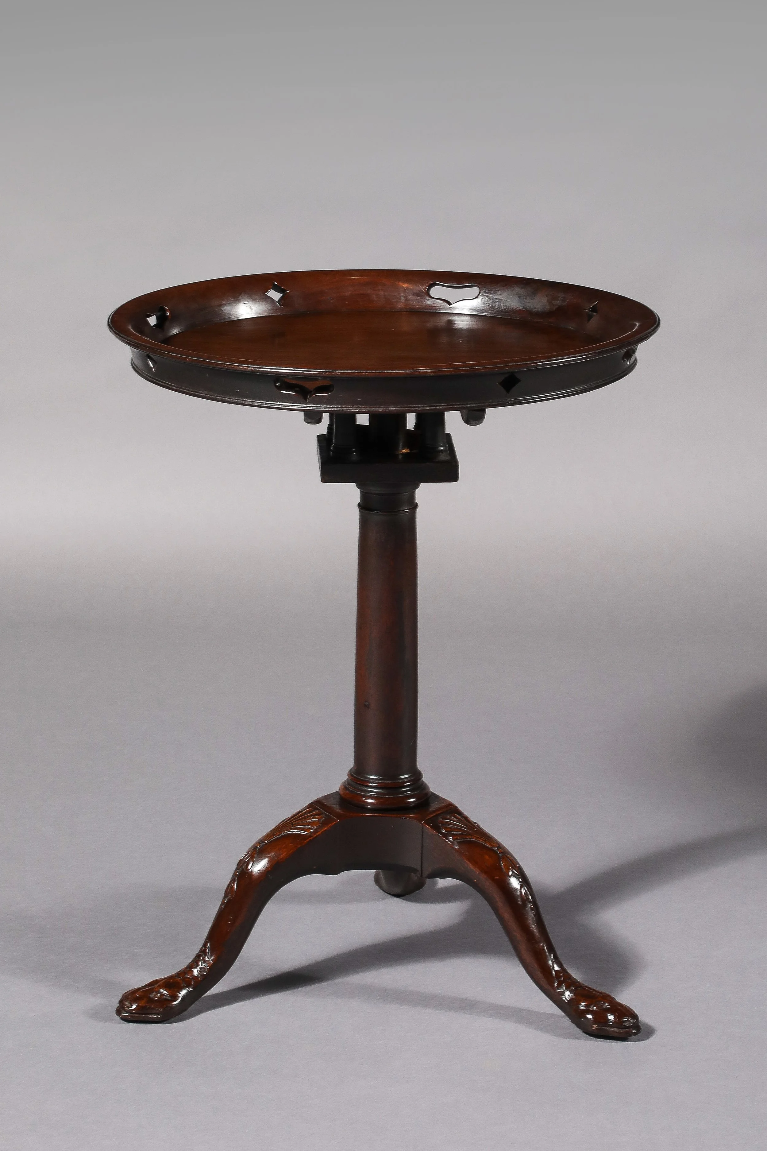 George II Mahogany Tilt-Top Tripod Table in the Irish Taste