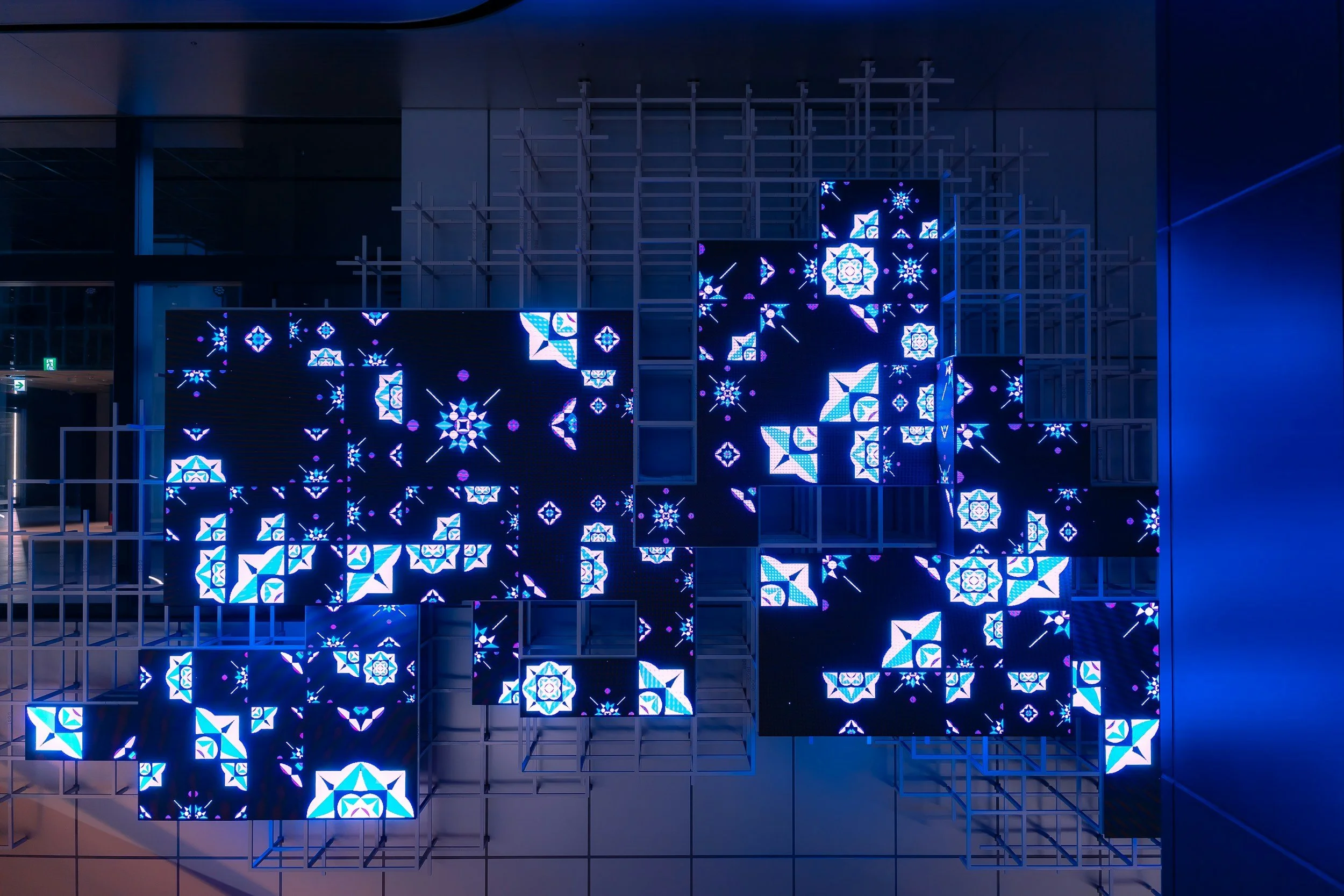 OEM digital display screens for industrial and commercial environments