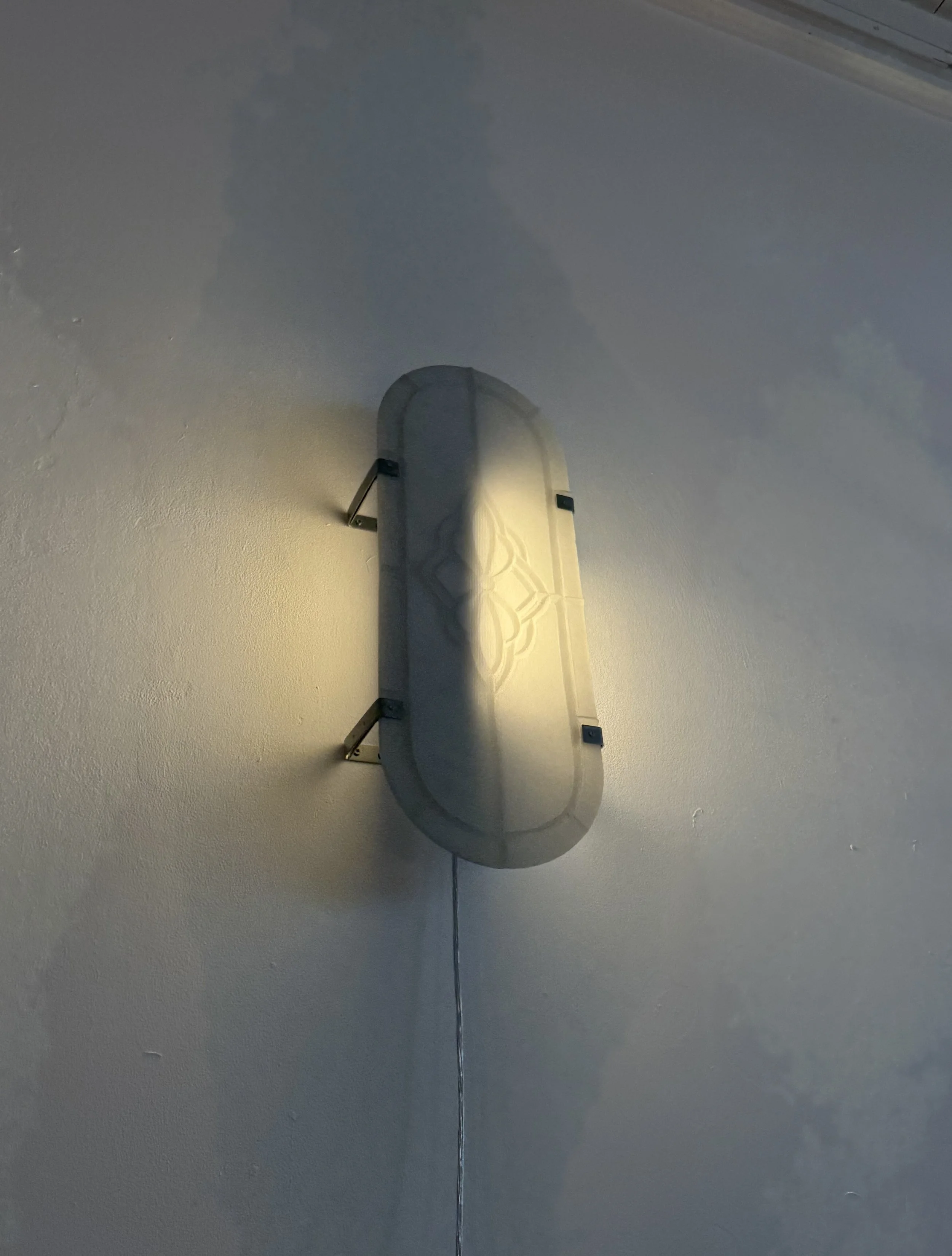 Demi Oyeyinka Lamp.jpg