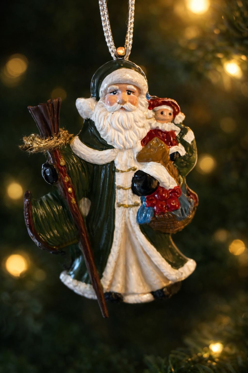 Old World Santa - green