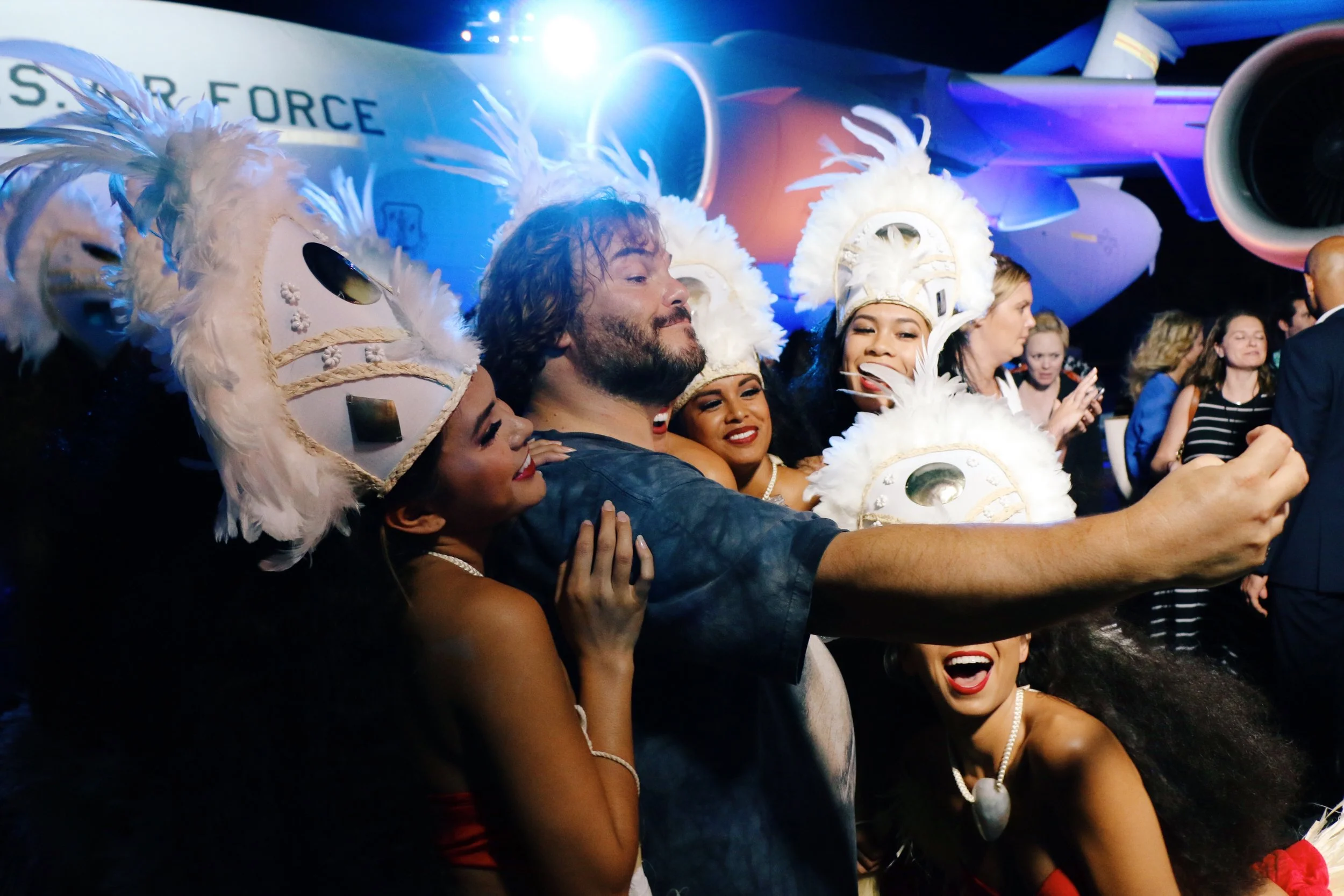 Jack Black takes a selfie with a group of dancers backstage at Rock the Troops. Photo by Lisa Kholostenko.