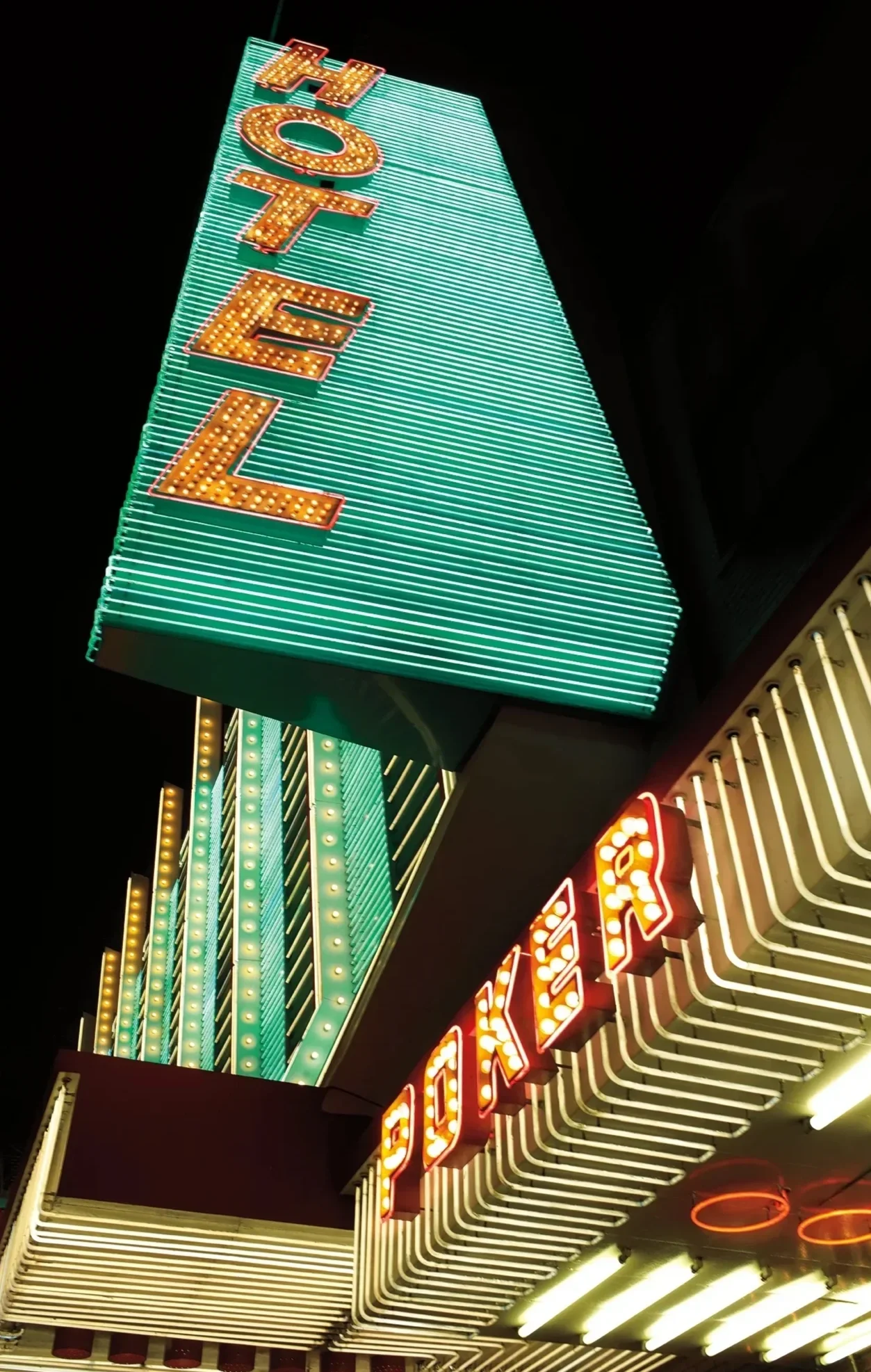 12_MirandaKendrick_Producer_KateSpade_LasVegas_CedricBuchet.webp